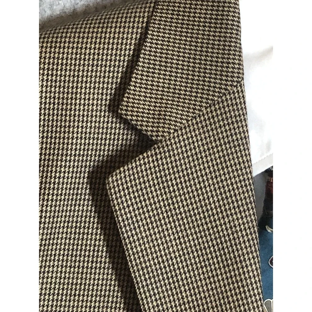Jos. A. Bank Blazer Mens 40R Brown Tan Check Gordon 2B Signature Wool Sportcoat